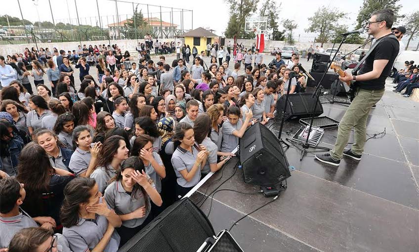 Bayram sevincini erken yaşadılar