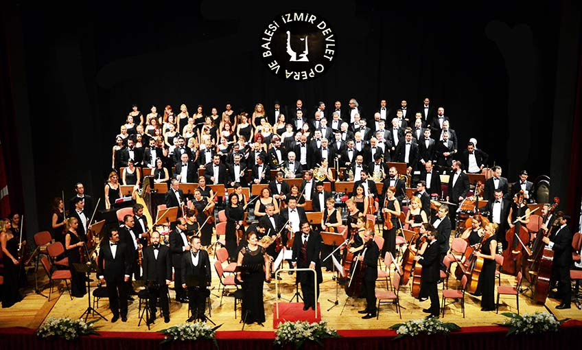   ŞİİRSEL BİR ŞÖLEN MAVİ NOKTA POETİK OPERA’SI İZMİR DEVLET OPERA ve BALESİ’NDE