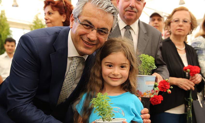 En renkli festival başladı