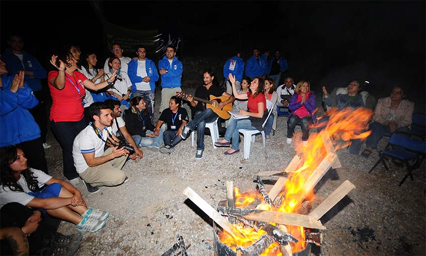 Gençlik ateşi İzmir’de yanacak