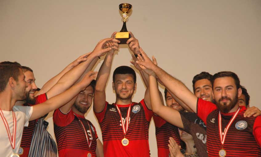 Egeli genç sporcular ödüllerine kavuştu