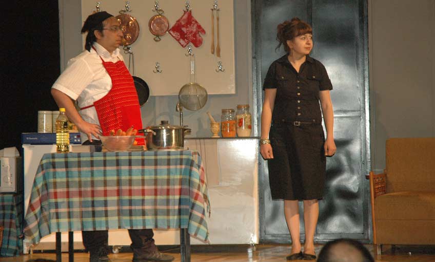 Toplum Ruh Sağlığı Merkezi'nden Tiyatro Gösterisi