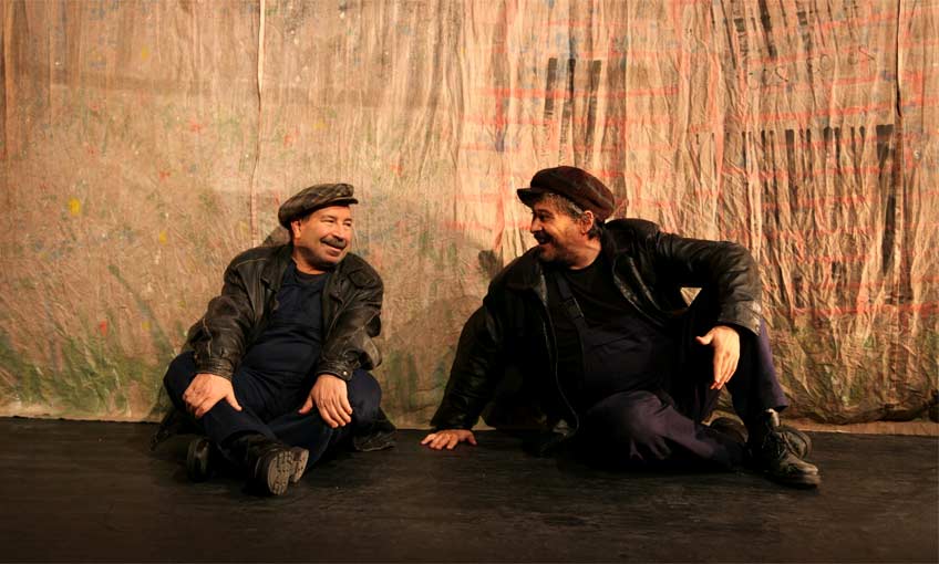 İzmir Tiyatroya Doyacak