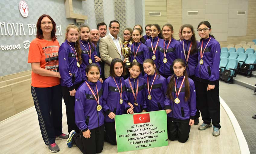 Bornova’nın gururu oldular