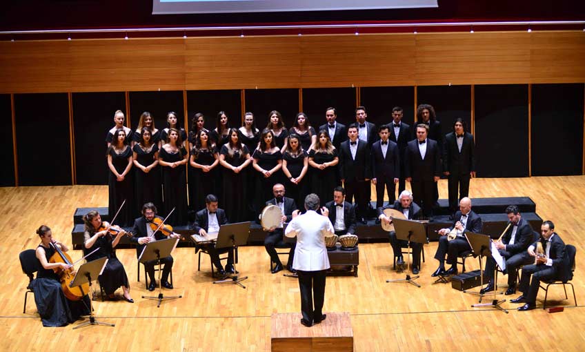 Festival'de Türk Müziği Gecesi
