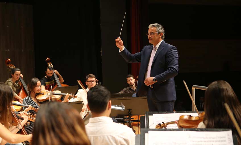 Orkestra Şefleri Karşıyaka'da Yetişecek