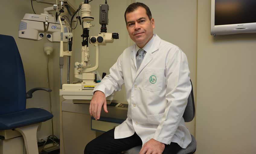 Kaşkaloğlu'ndan İzmir'de bir ilk daha: “Teleskopik göz içi mercek uygulaması”