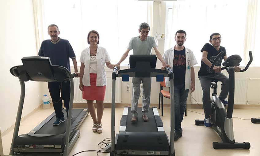 Çalışmasıyla Gold Rehberine Girdi, İzmir’in Gruru Oldu