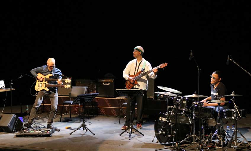 Müziğin Duayenleri Bergama’da Buluşuyor