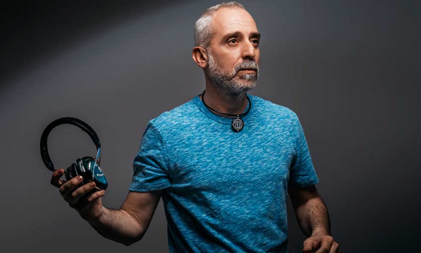 Suat Ateşdağlı ile MAYA BEACH’e Müzik Geldi