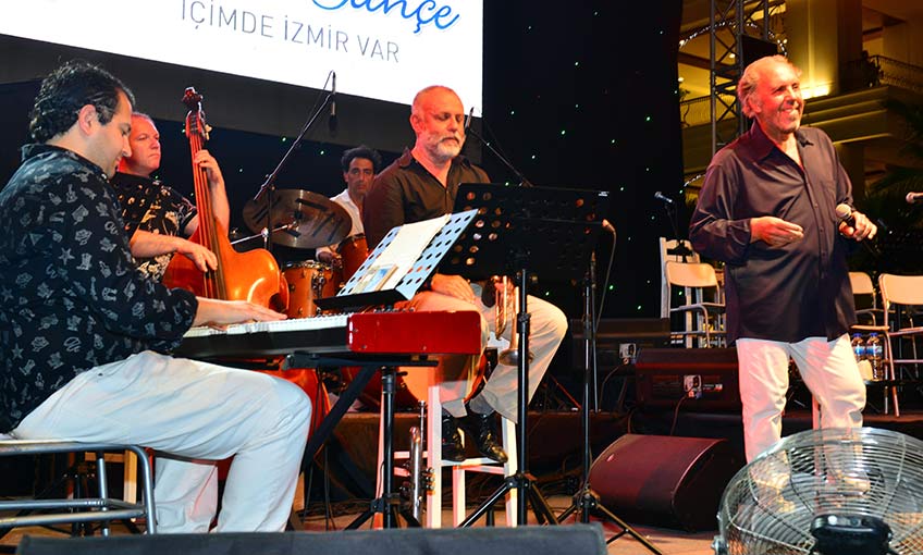 Mavi Bahçe’de Caz Rüzgarı esiyor