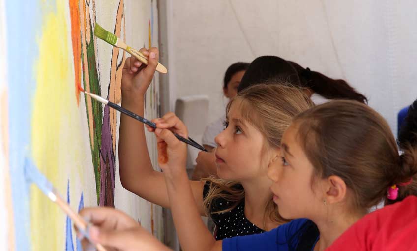 Çocuklar Barış’ı Resmetti