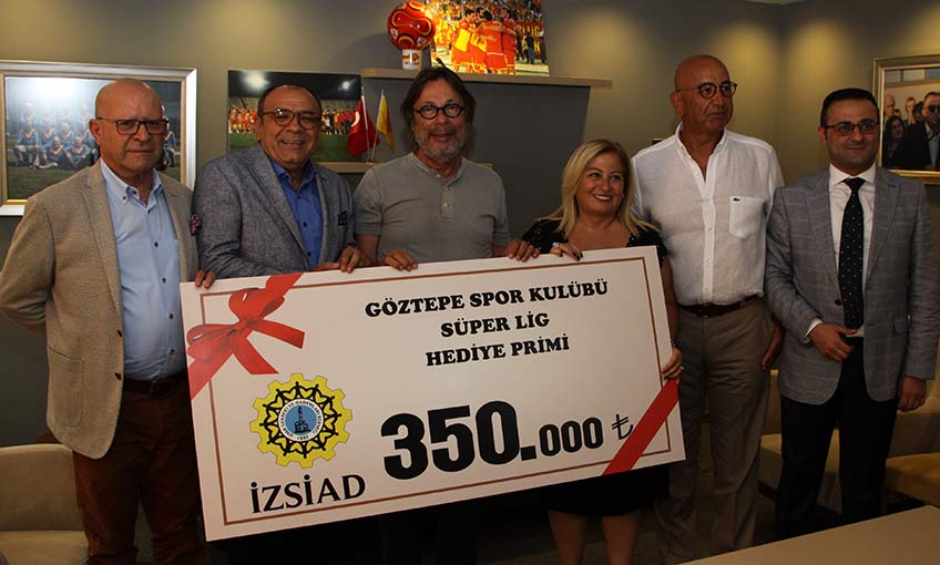 İZSİAD, 350 bin TL’yi Göztepe’ye takdim etti