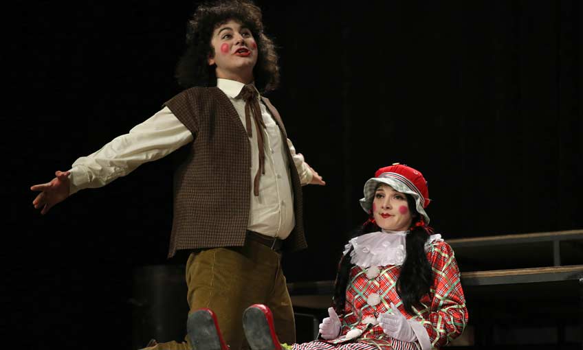 Tiyatronun Yıldızları Karşıyaka’da Yetişecek