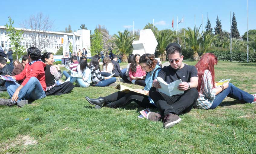 Yaşayan Üniversite Ege