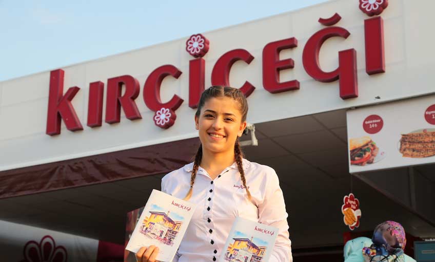 Fuarda Kırçiçeği Rüzgarı