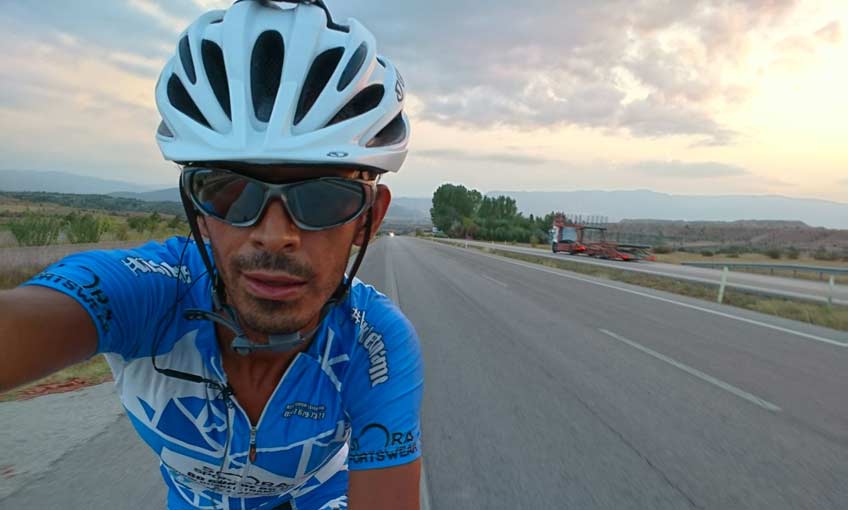 Bisikletle Türkiye Turunda 2500 km Geride Kaldı