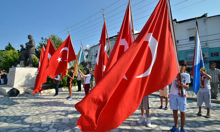 Foça’da Zafer Coşkusu