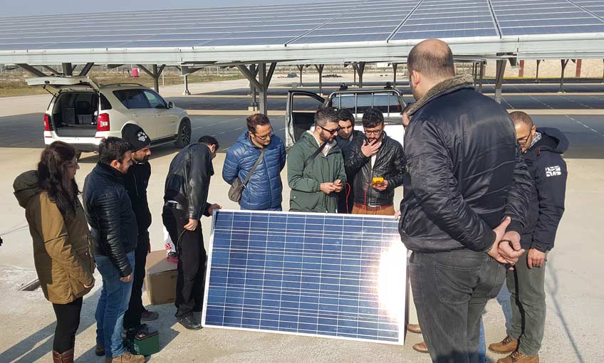 DEÜ Güneş Enerjisi Eğitimi Programı Başlatıyor