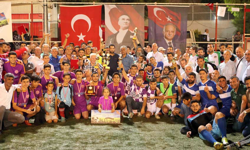 Bayraklı’da Dernekler Futbol Turnuvasında Buluşacak