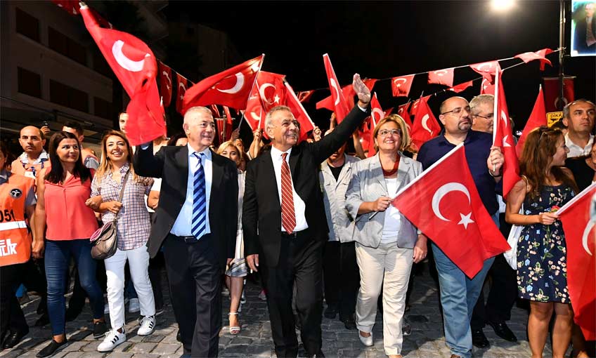 Doğum Günün Kutlu Olsun İzmir !