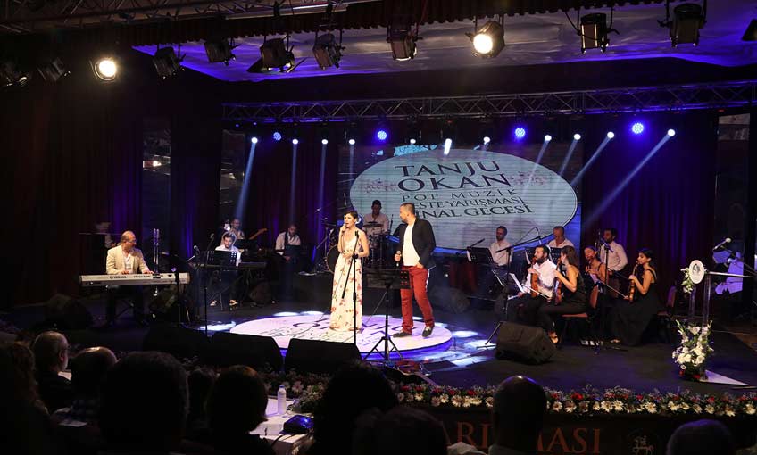 Besteler Tanju Okan İçin Yarıştı