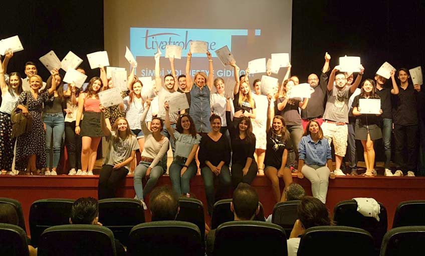 Oyuncu Adayları Sertifikalarını Aldı