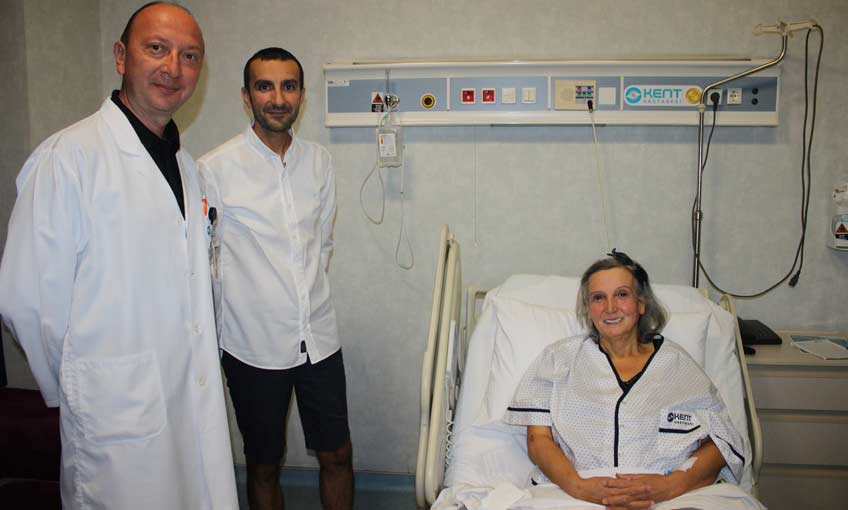 İkinci Hayatta, İlk Bayram