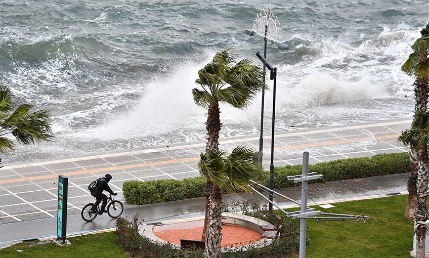 İzmir’de Şiddetli Lodos Raporu
