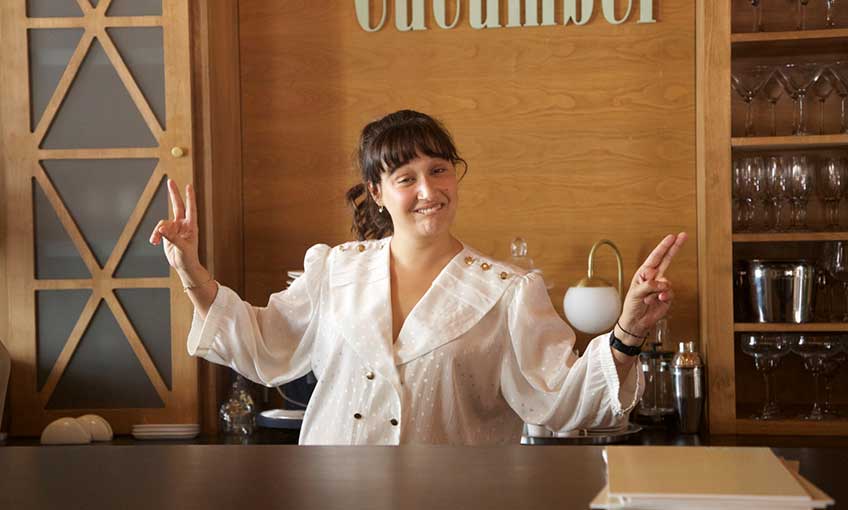 Gupse Özay, “Deliha 2” için İzmir'e Geliyor