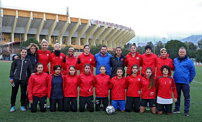 İzmir’in Futboldaki Yüz Akı: Konak Belediyespor