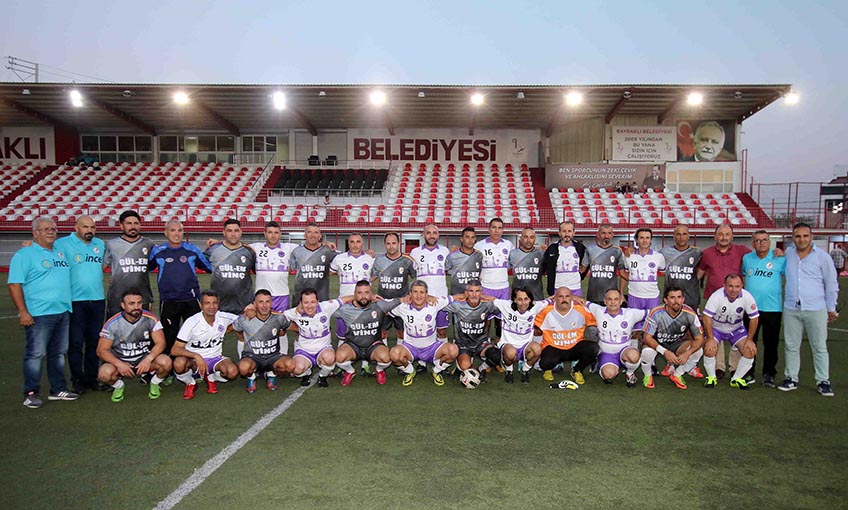 Bayraklı’da dostluk kazandı