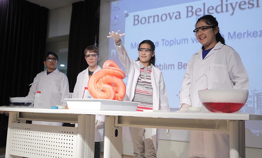 Dost Bilim Evi güz dönemi başlıyor