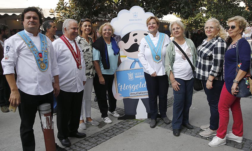 İzmir’in Lezzet Festivali başladı