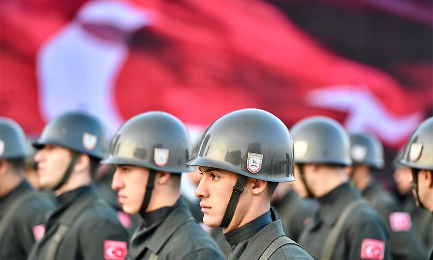 İzmir'de zamanın durduğu an