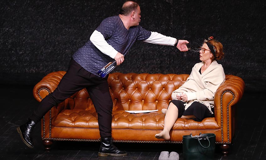 Aşk halleri Konak’ta kapalı gişe oynadı