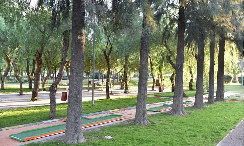 Çamdibi Atatürk Parkı yenilendi