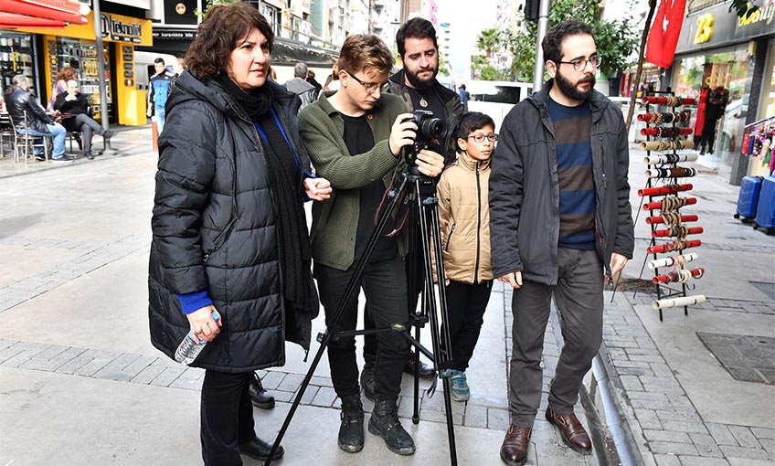 Haydi gençler, film çekiyoruz!