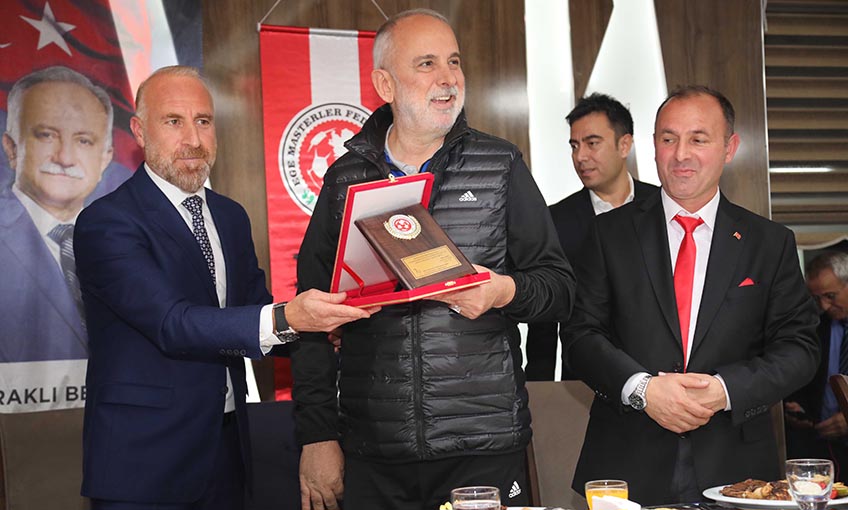 Bayraklı Belediye Başkanı Hasan Karabağ; “Futbol sadece futbol değildir”