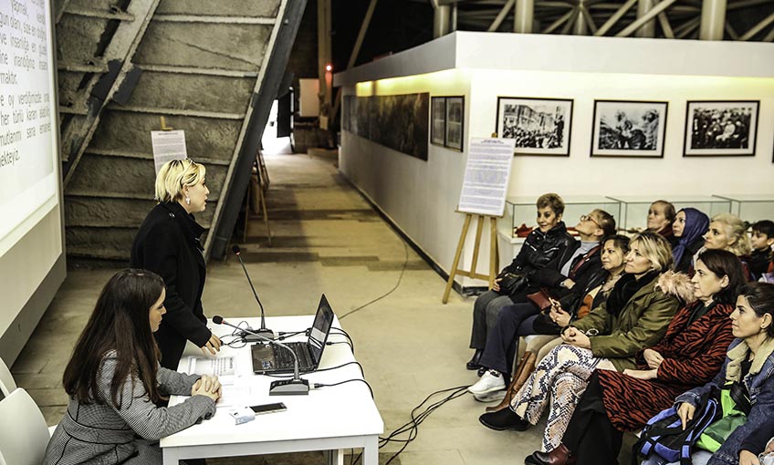 Bucalı Kadınlar Seçme ve Seçilme Hakkını Kutladı
