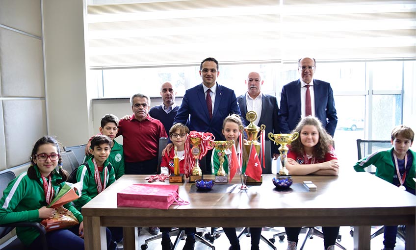 Satranç’ta Bornova farkı