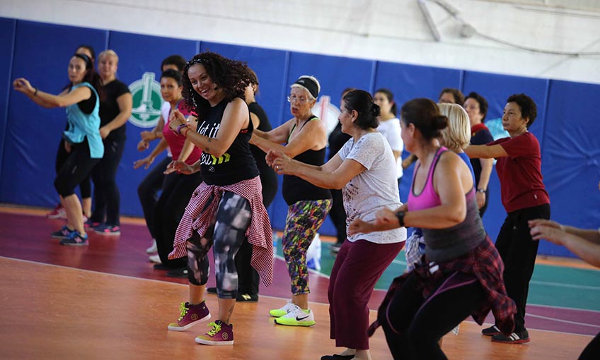 Karşıyakalılar Güne Sporla Başlıyor