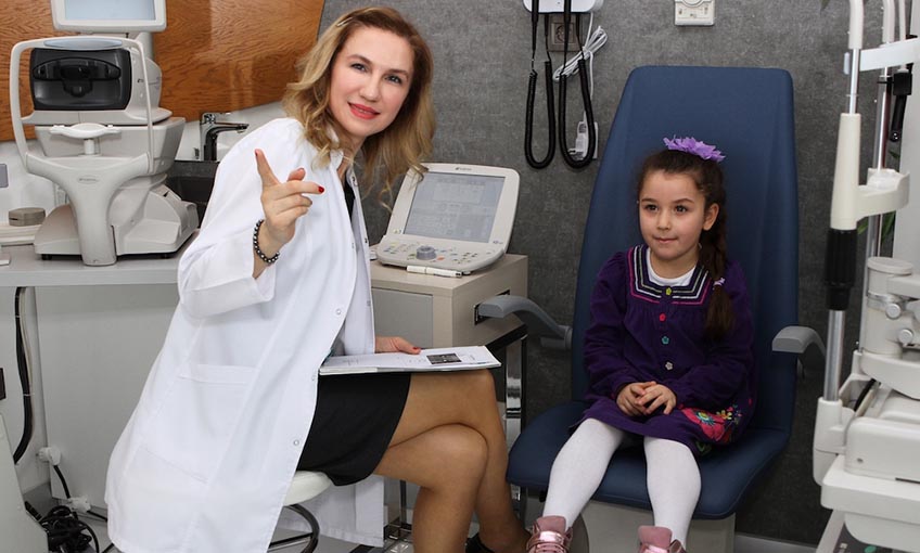Çocuğunuzun Gözü Fotoğrafta Beyaz Çıkıyorsa Doktora Gidin