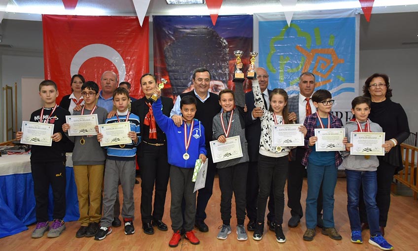 Türkiyenin Satrançıları Narlıdere’de Buluştu