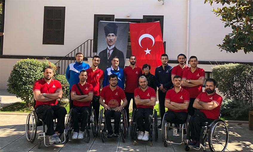 Komşu'da Destan Yazdık  