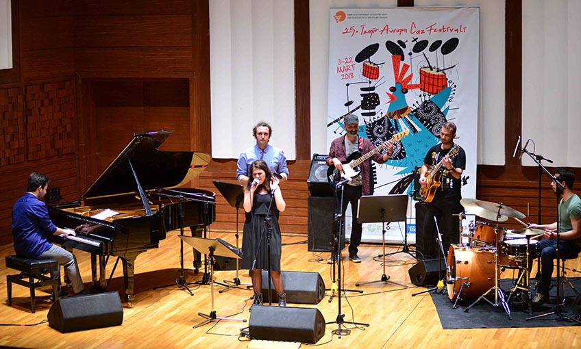 25. İzmir Avrupa Caz Festivali Final Konseri İle Sona Erdi  