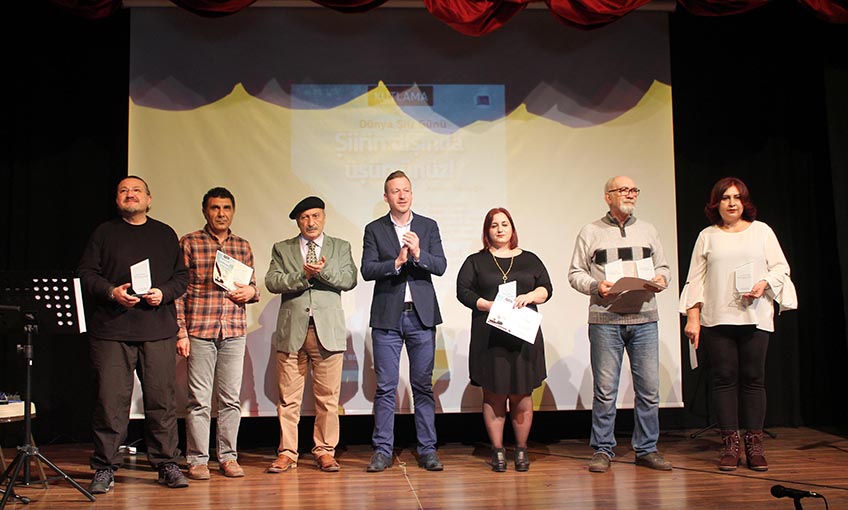 Karşıyaka’da Şiir Coşkusu