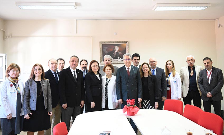 Egeli Akademisyenler Türkiye’de Bir İlke Daha İmza Attı