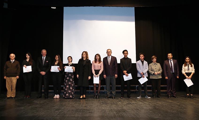 Genç Ressamlar Hayran Bıraktı