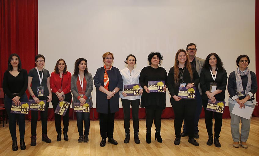 Kadın Yönetmenler ‘İlkleriyle’ İzmir’de